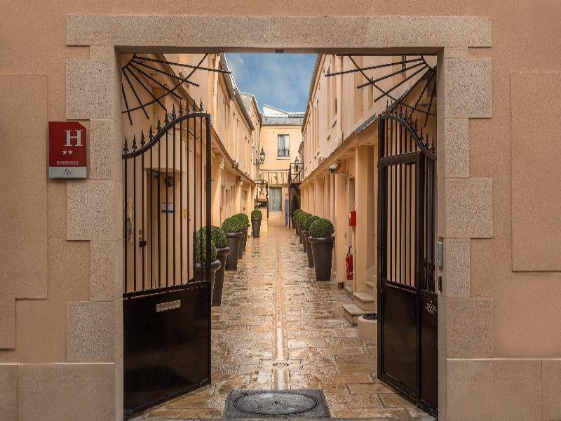 Hotel De L'Horloge image
