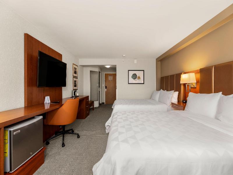 Holiday Inn San Jose La Sabana an IHG Hotel image