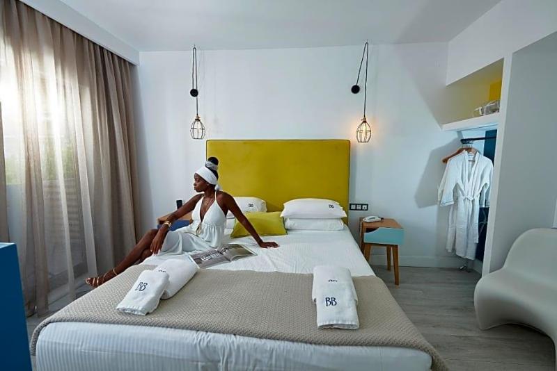 Blue Bottle Boutique Hotel image