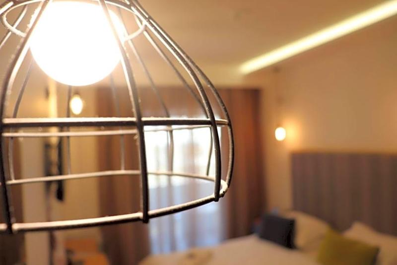 Blue Bottle Boutique Hotel image