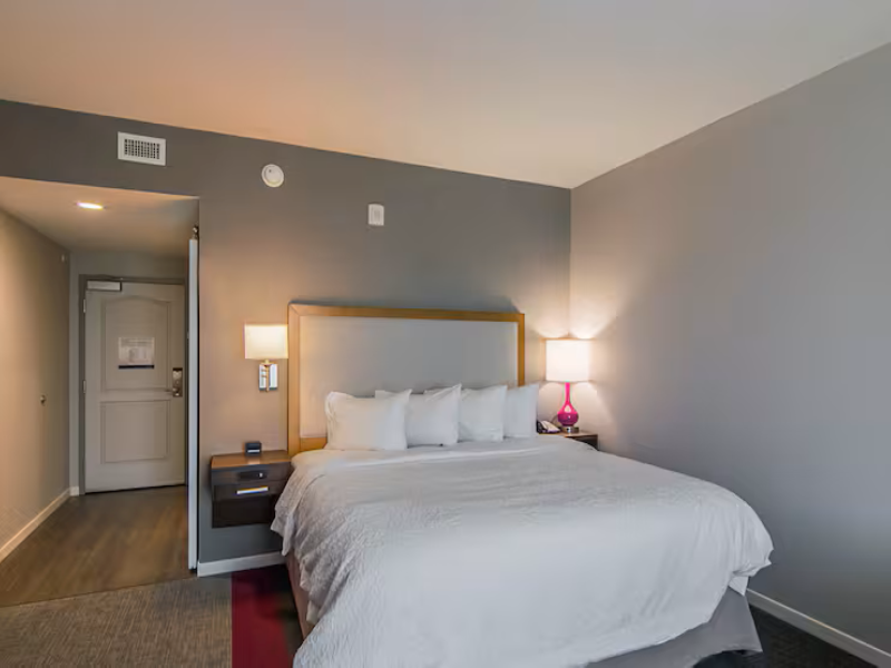 Hampton Inn & Suites Dallas/Richardson image