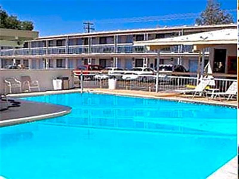 Holiday Motel image