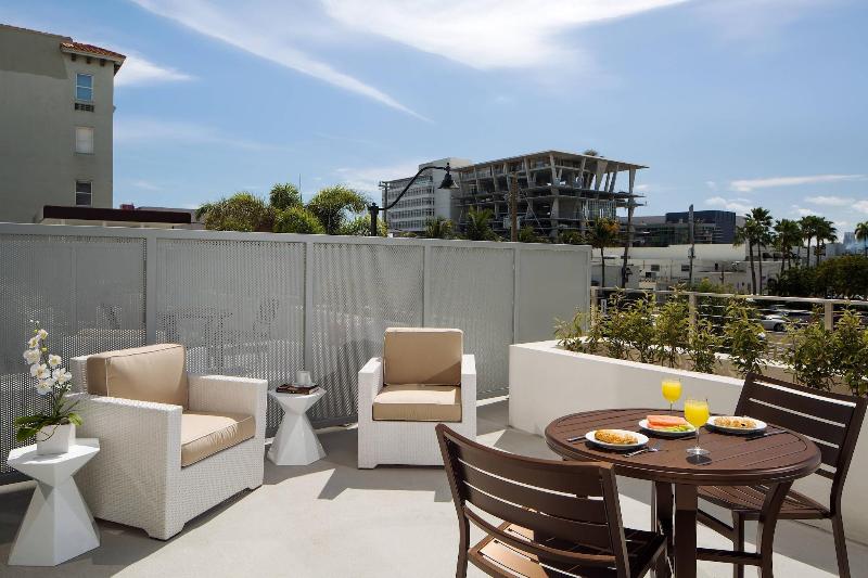 Residence Inn Miami Beach South Beach image