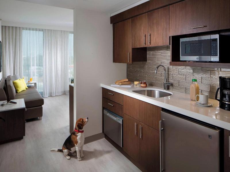 Residence Inn Miami Beach South Beach image