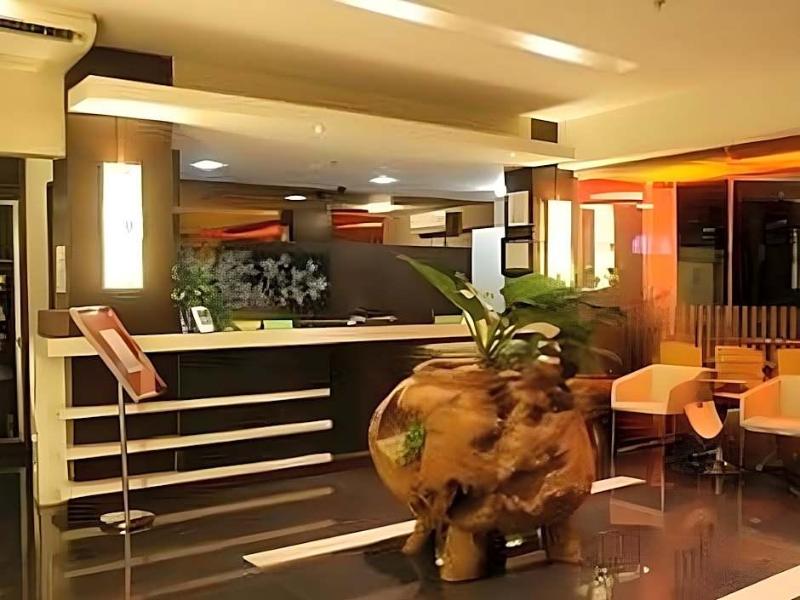 Bamboo Inn Hotel & Cafe image