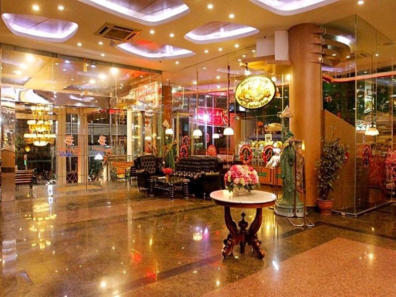 Business Hotel Tomang image