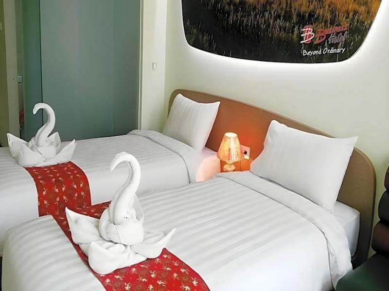 Business Hotel Tomang image