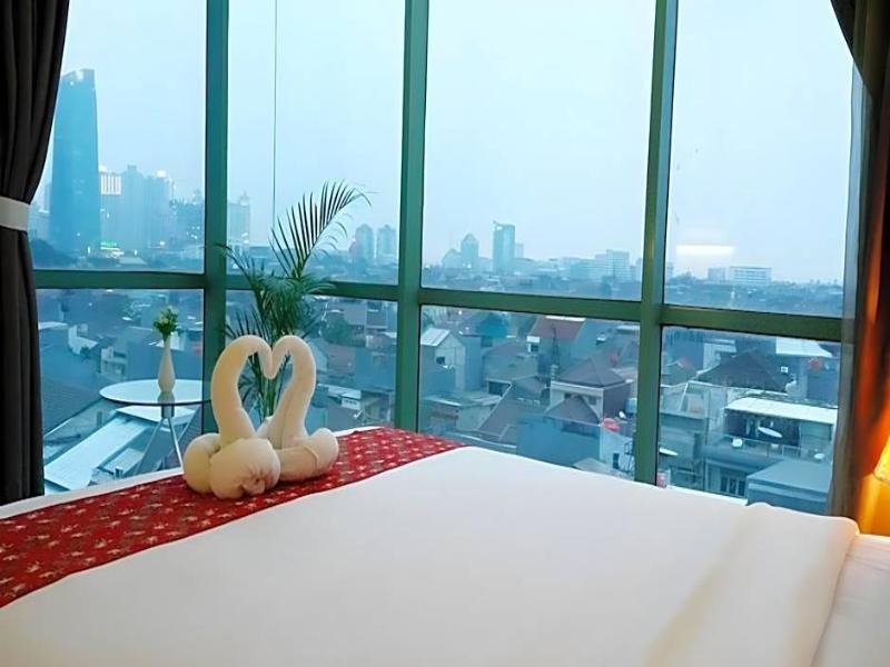 Business Hotel Tomang image