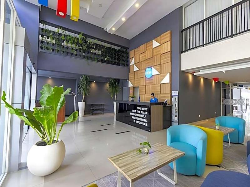 Hotel Dafam Fortuna Seturan image