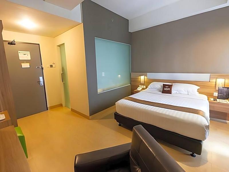 Hotel Dafam Fortuna Seturan image