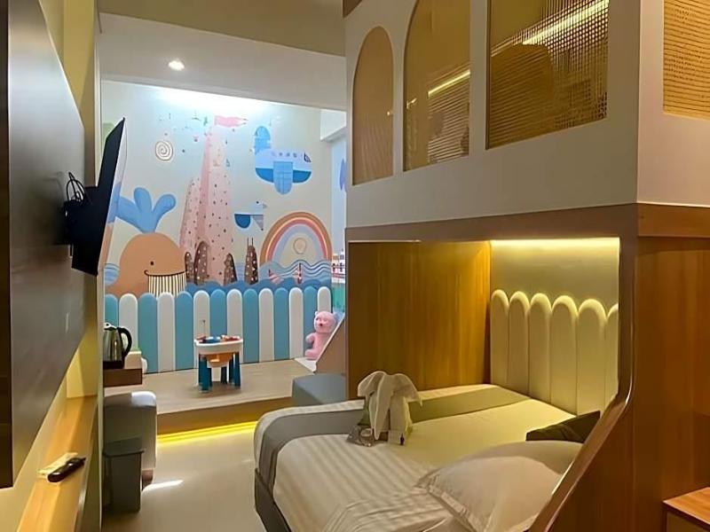 Hotel Dafam Fortuna Seturan image