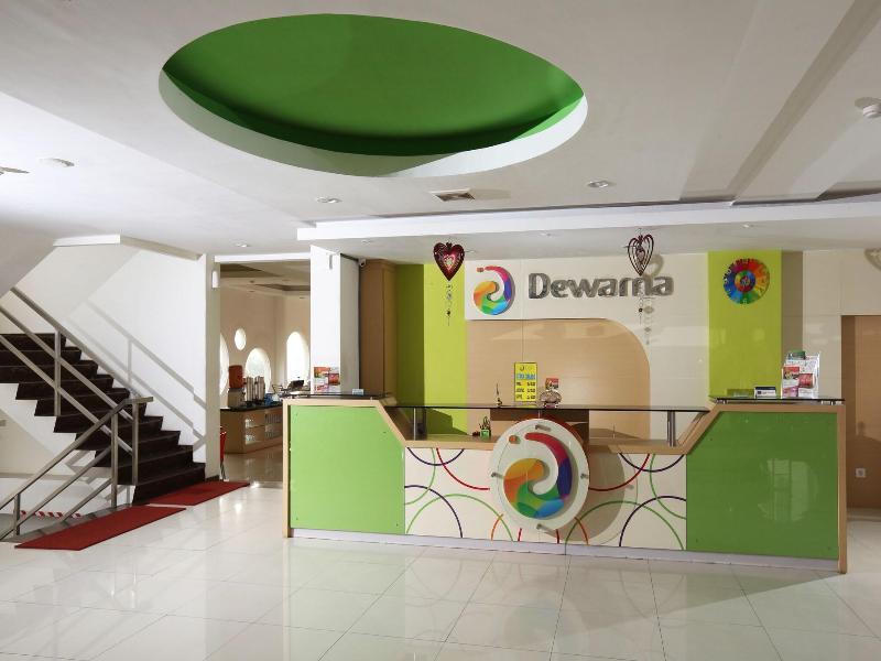Dewarna Hotel Sutoyo image