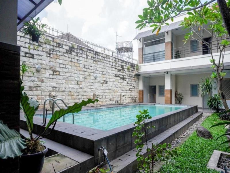 Dinasty Smart Hotel