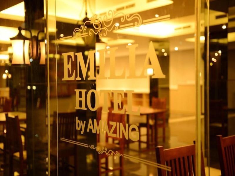 Emilia Hotel By Amazing - Palembang
