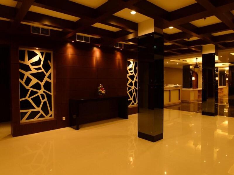 Emilia Hotel By Amazing - Palembang