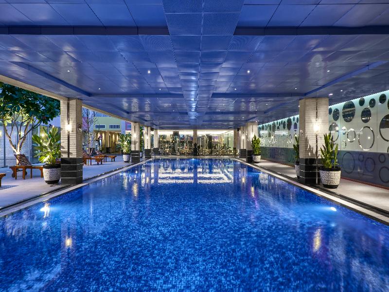 FM7 Resort Hotel Tangerang image