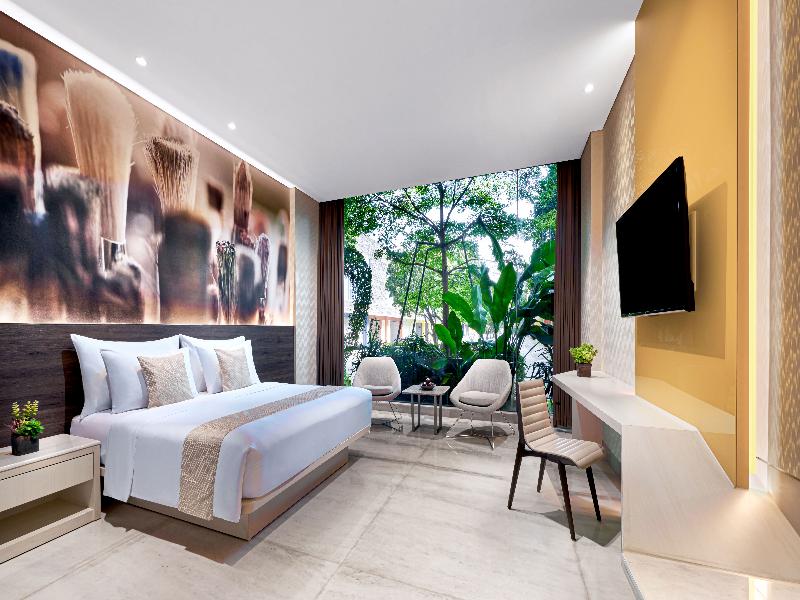 FM7 Resort Hotel Tangerang image