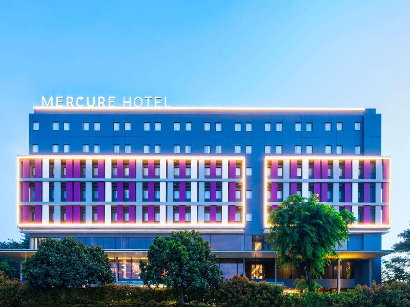Mercure Jakarta Grogol image