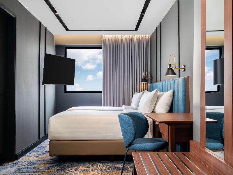Mercure Jakarta Grogol image