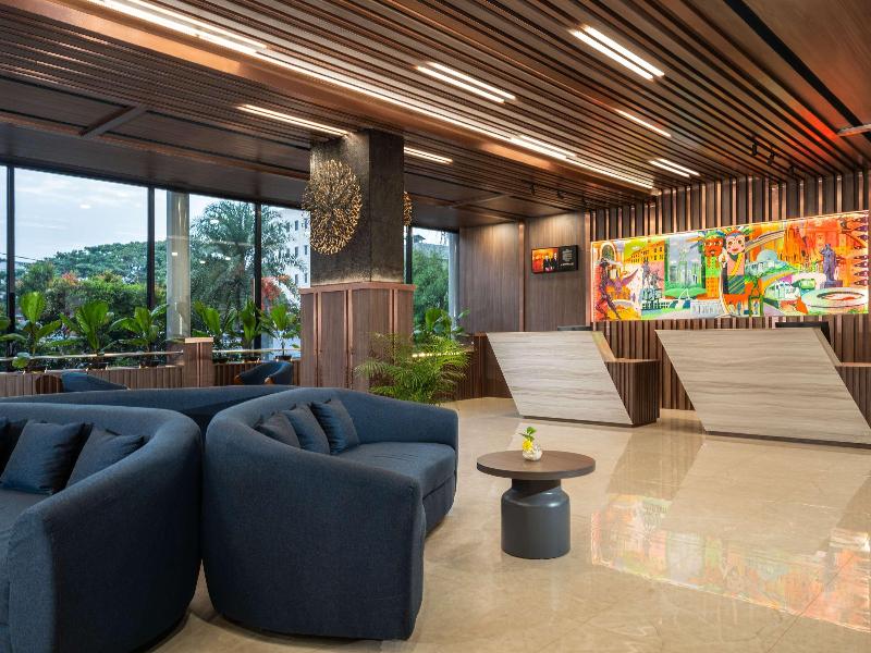 Mercure Jakarta Grogol image