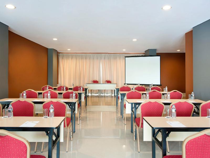 Mercure Jakarta Grogol image