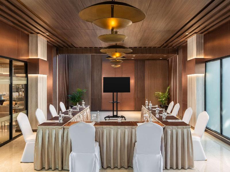 Mercure Jakarta Grogol image