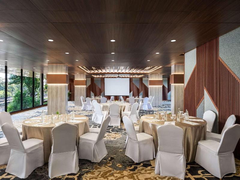 Mercure Jakarta Grogol image