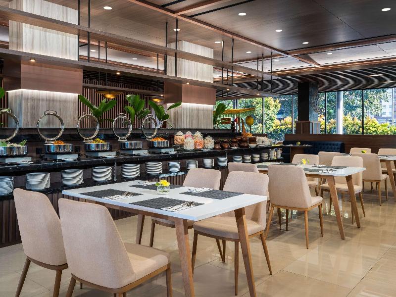 Mercure Jakarta Grogol image