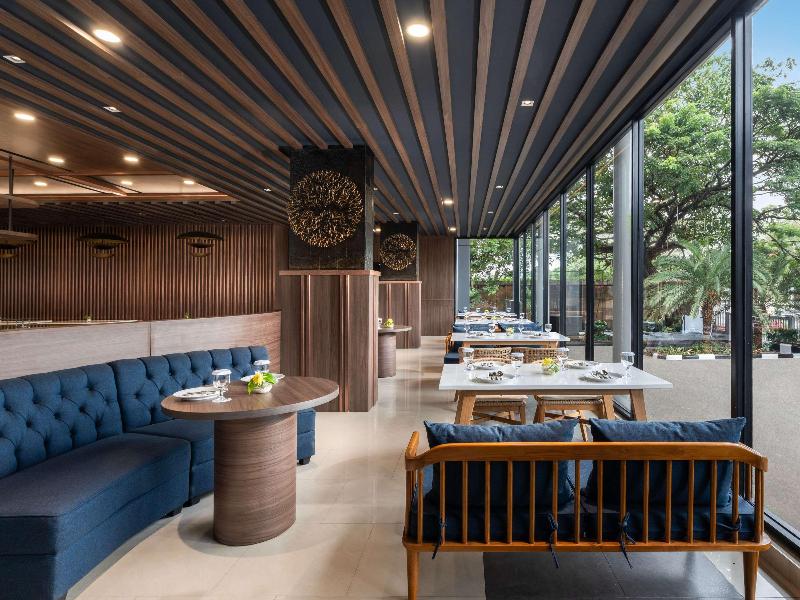 Mercure Jakarta Grogol image