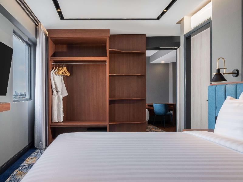 Mercure Jakarta Grogol image