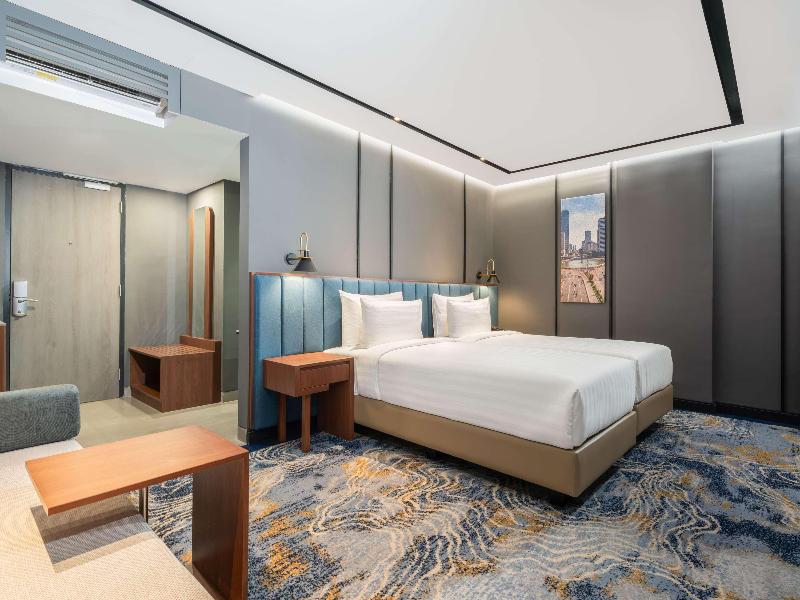 Mercure Jakarta Grogol image