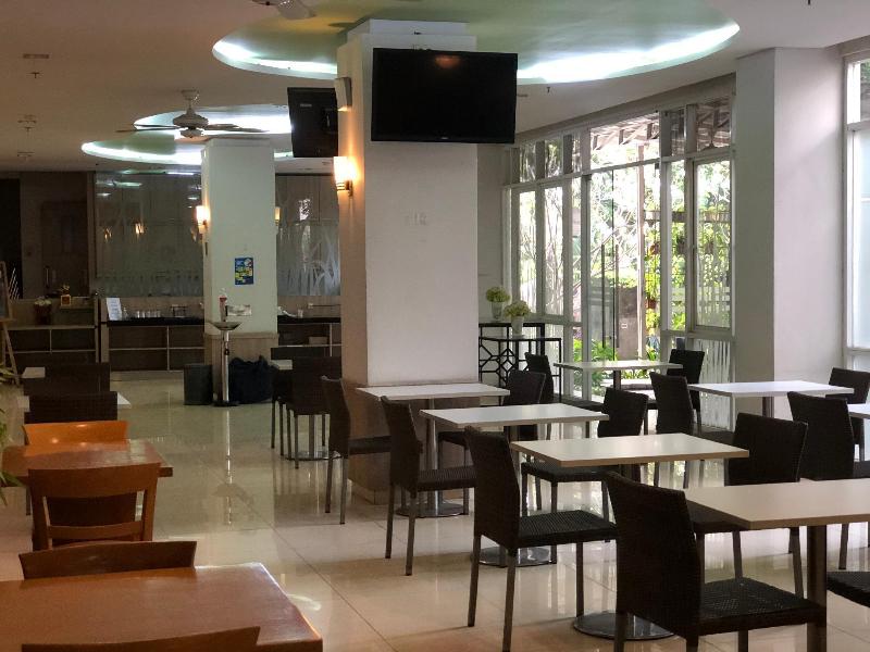 IZI Hotel image