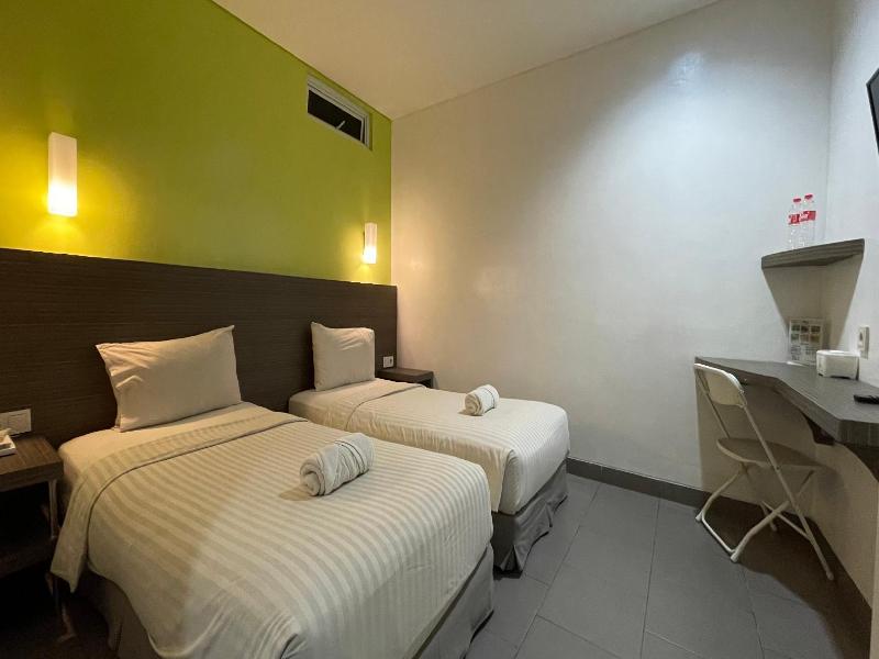 IZI Hotel image