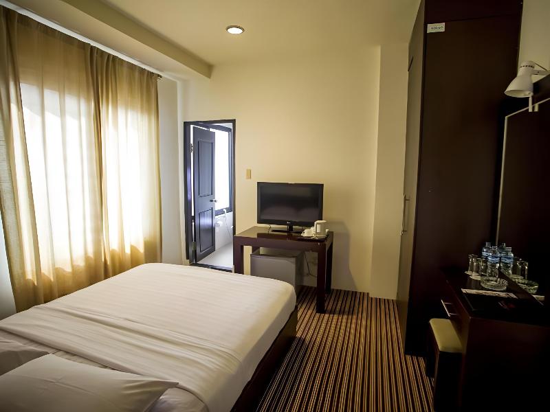 Kenari Tower Makassar image