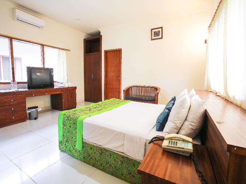 Mirah Hotel & Resort Banyuwangi image