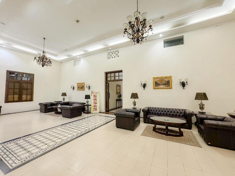 Padang Hotel image