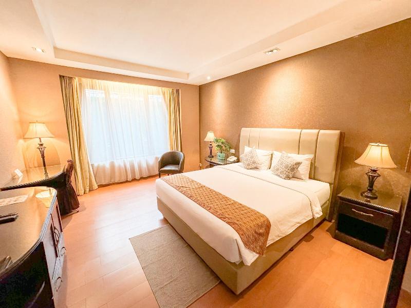 Padang Hotel image