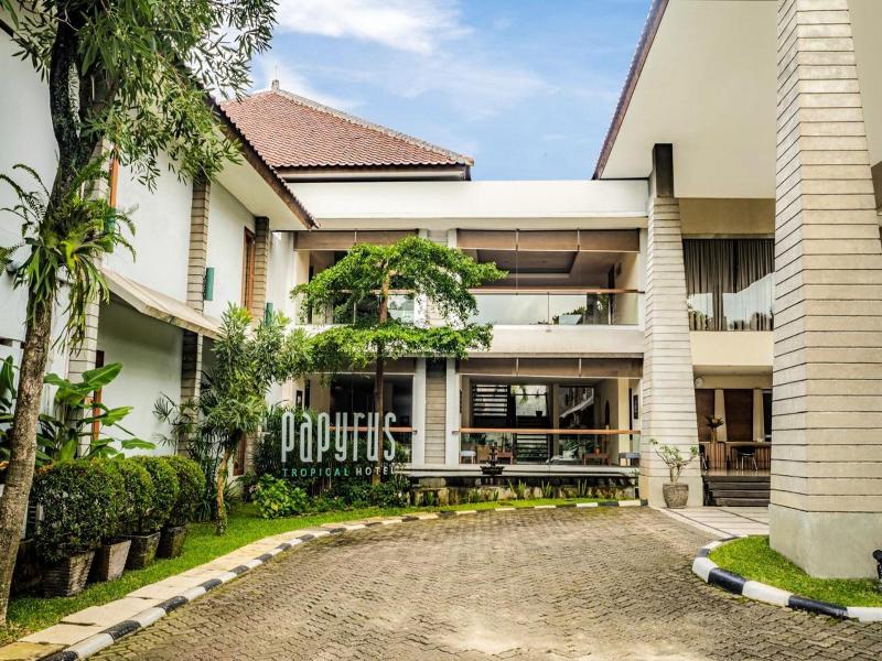 Papyrus Tropical Hotel image
