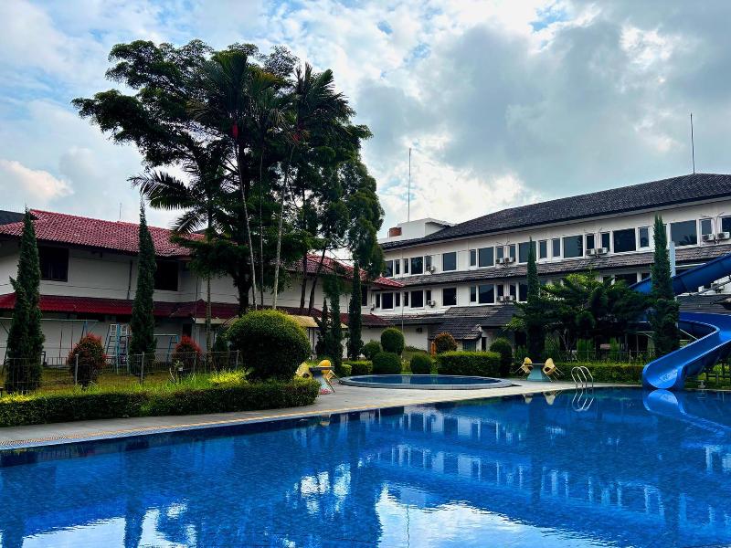 Parama Hotel image