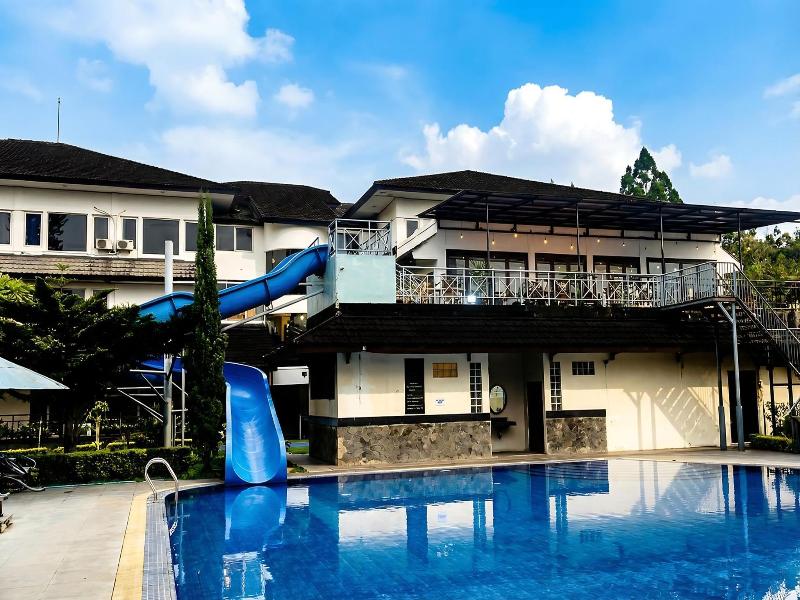 Parama Hotel image