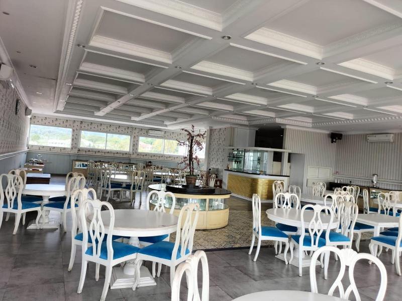 Rizen Premiere Hotel image
