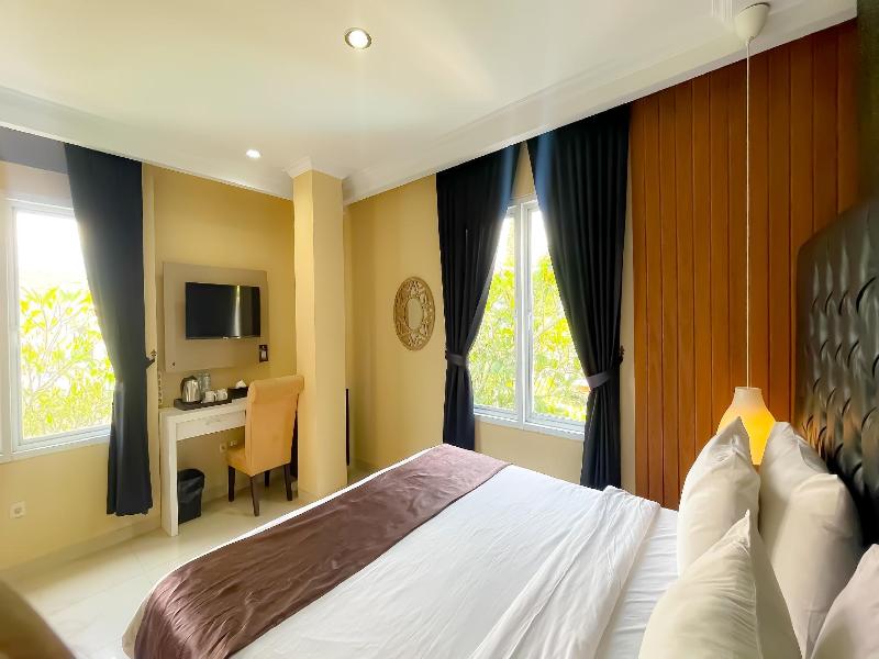 Rizen Premiere Hotel image