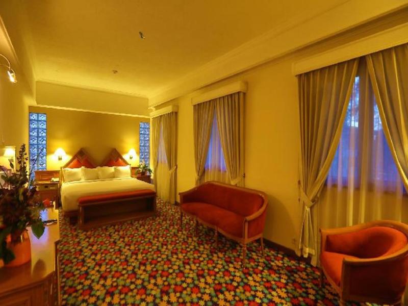 Royal Denai Hotel