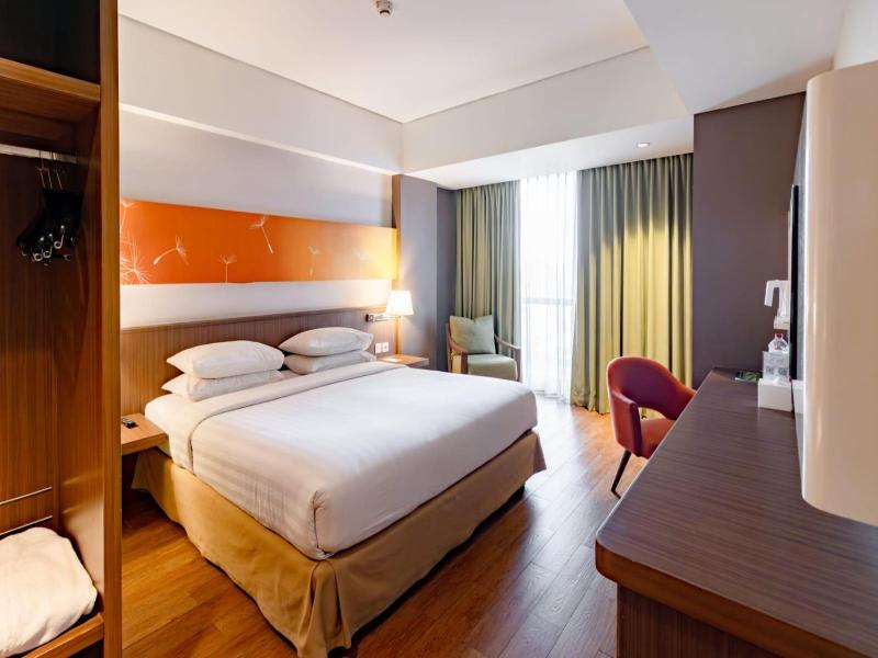 Soll Marina Hotel Serpong image