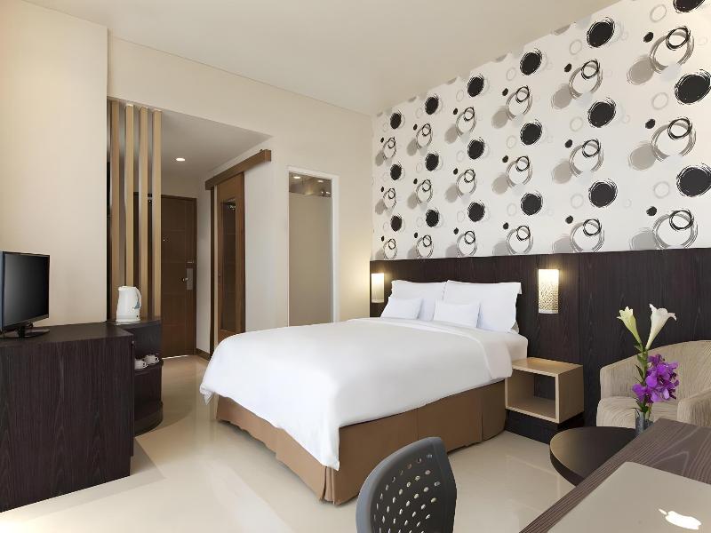 Asana Grove Hotel Yogyakarta image