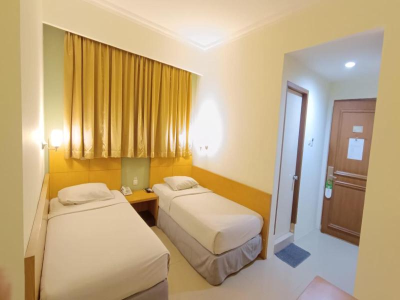 Wisata Hotel Ampera image