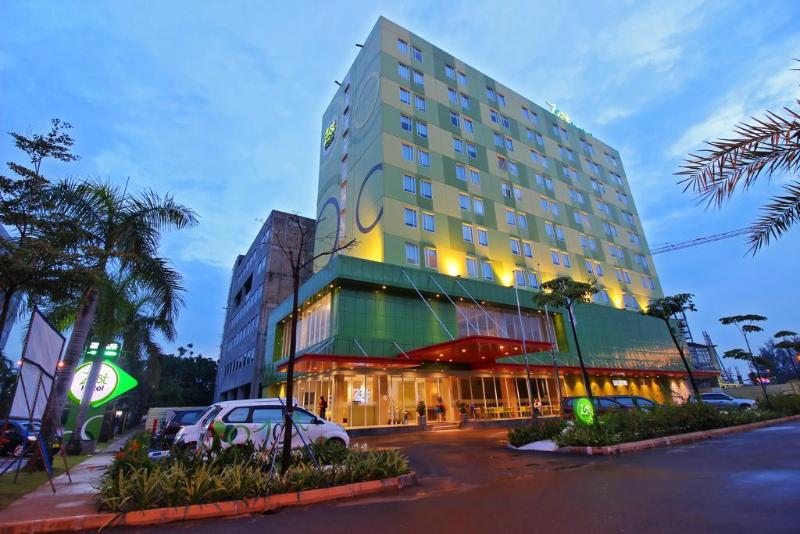 Zest Hotel Harbourbay Batam
