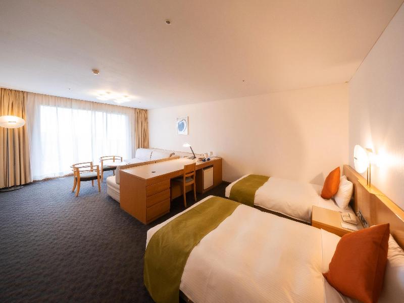 Resort Hotel Olivean Shodoshima image