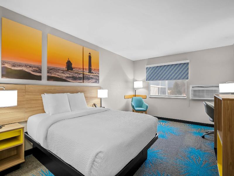Days Inn by Wyndham Imlay City image
