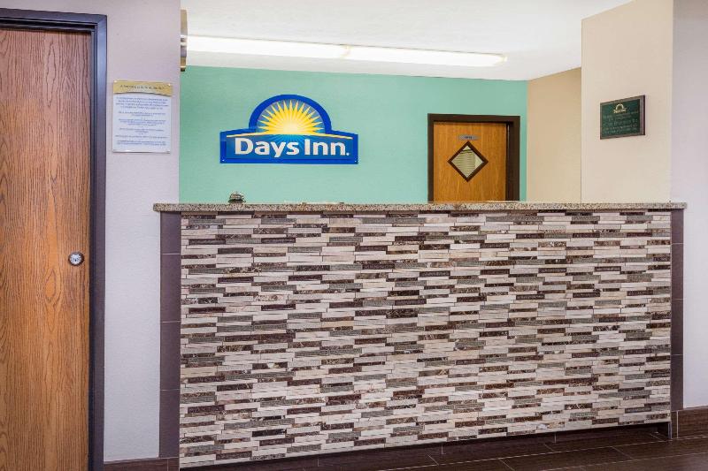 Days Inn by Wyndham Charleston